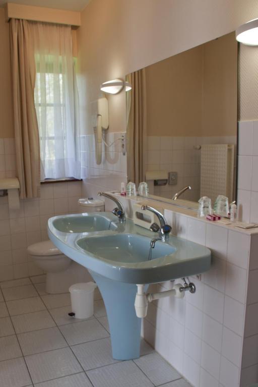 Hotel Tromcourt Couvin Pokój zdjęcie
